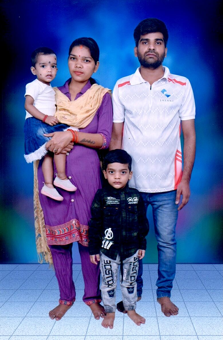 riyansh with family